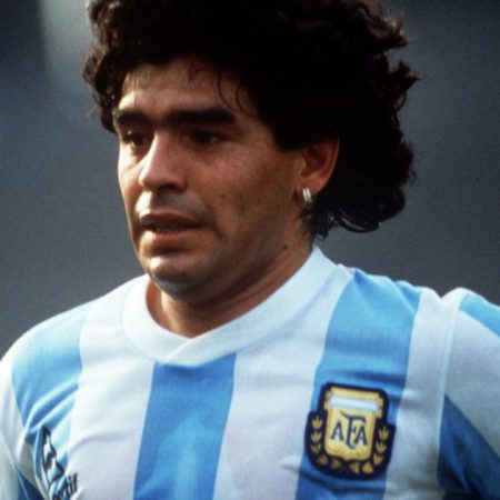 Maradona va avea un mausoleu la Buenos Aires: „Memorialul lui Diez”. Justiția din Argentina a autorizat exhumarea fotbalistului.