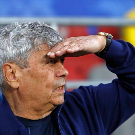 Programul pe o lună al lui Mircea Lucescu: Cipru, Lituania, operație, Kosovo, Cipru