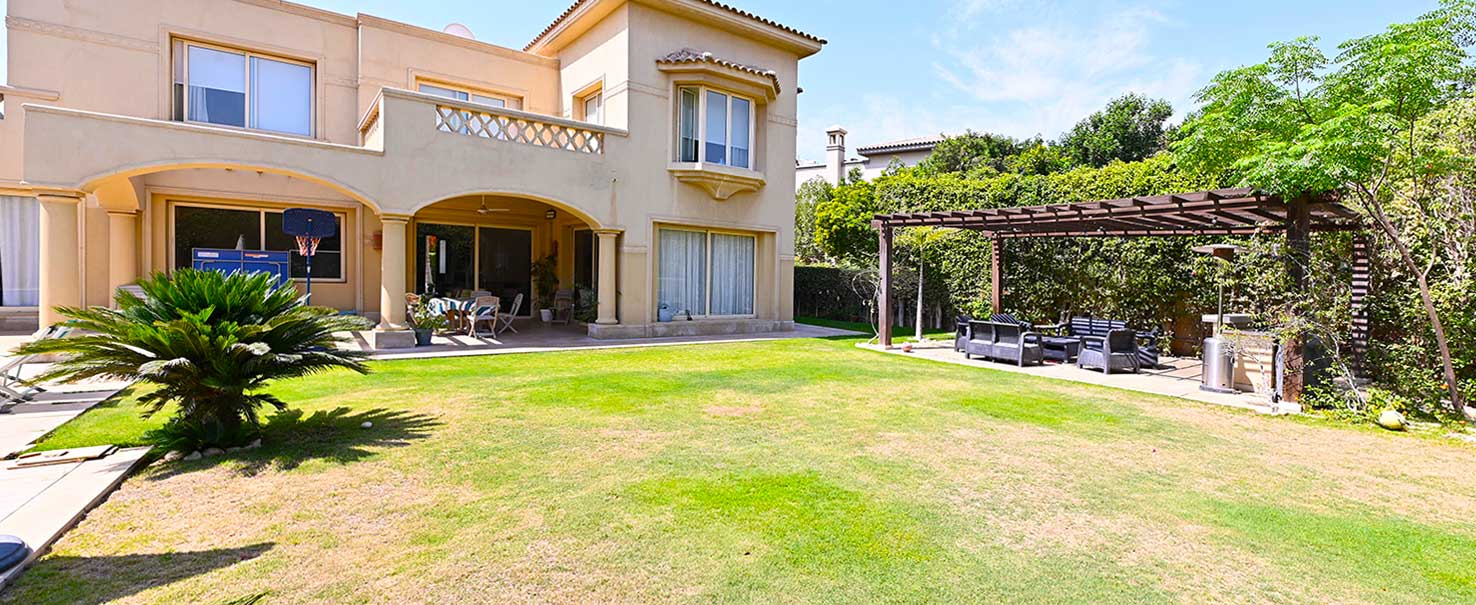  | Villa