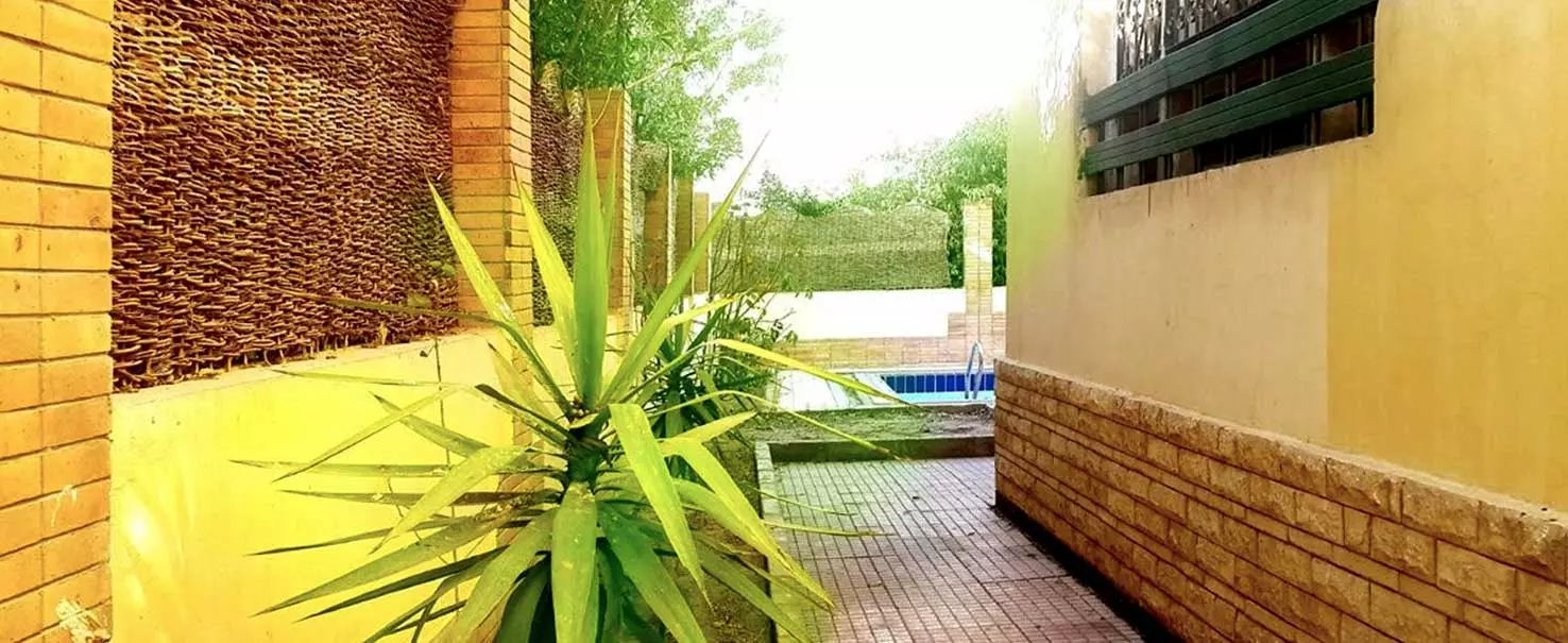 1 | Villa