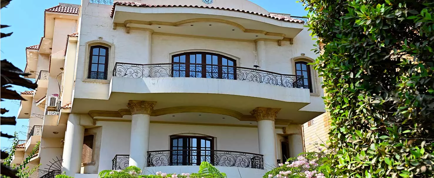 El Shwayfat | Villa