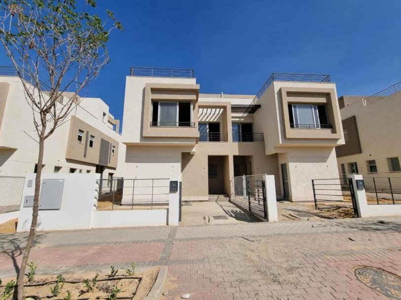 Palm Hills New Cairo | Twin-house