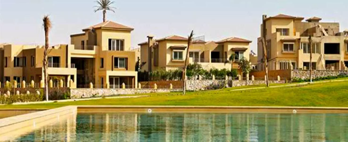  | Twin House