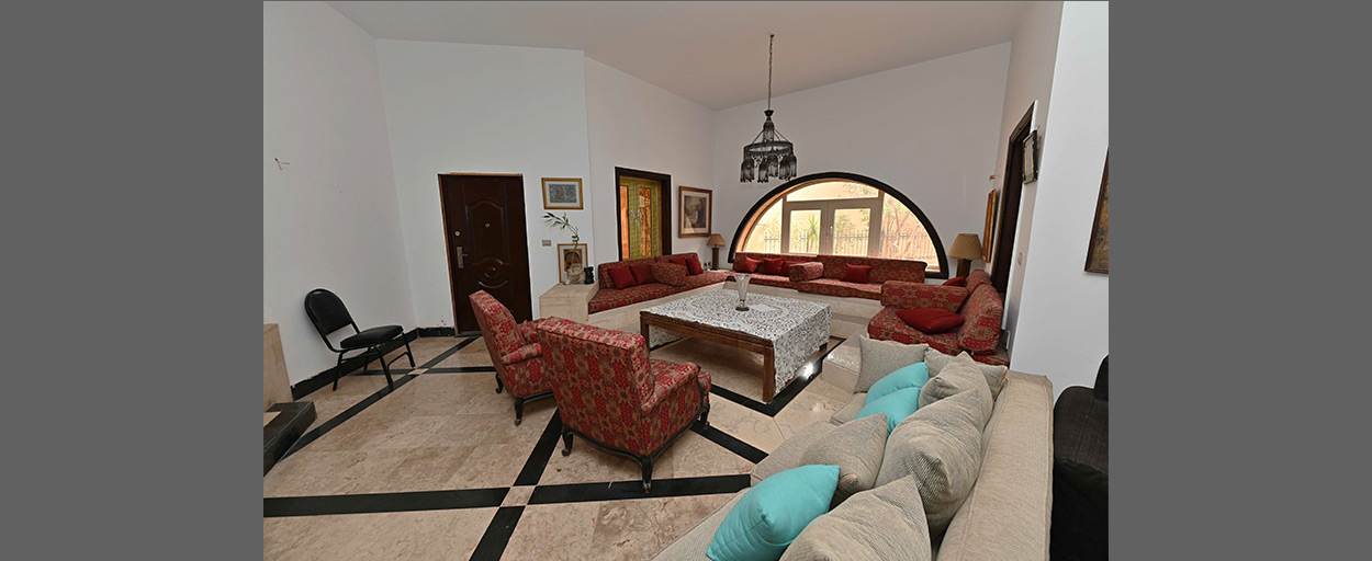  | Villa