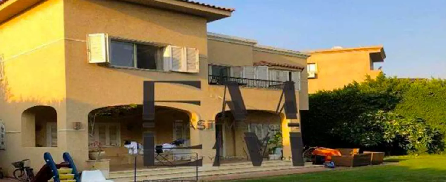 EL Guzeira | Villa