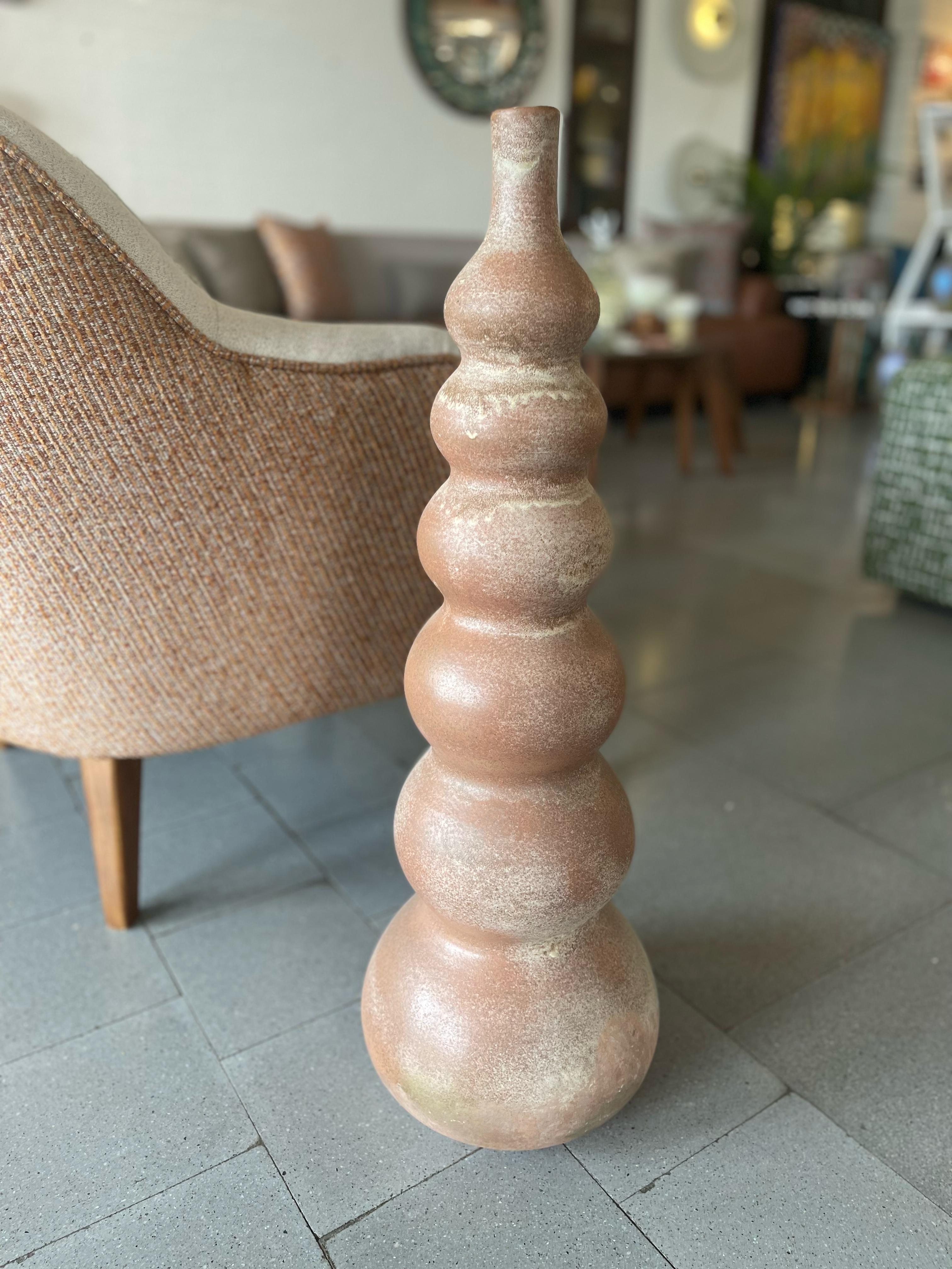 Ribbed Level Vase