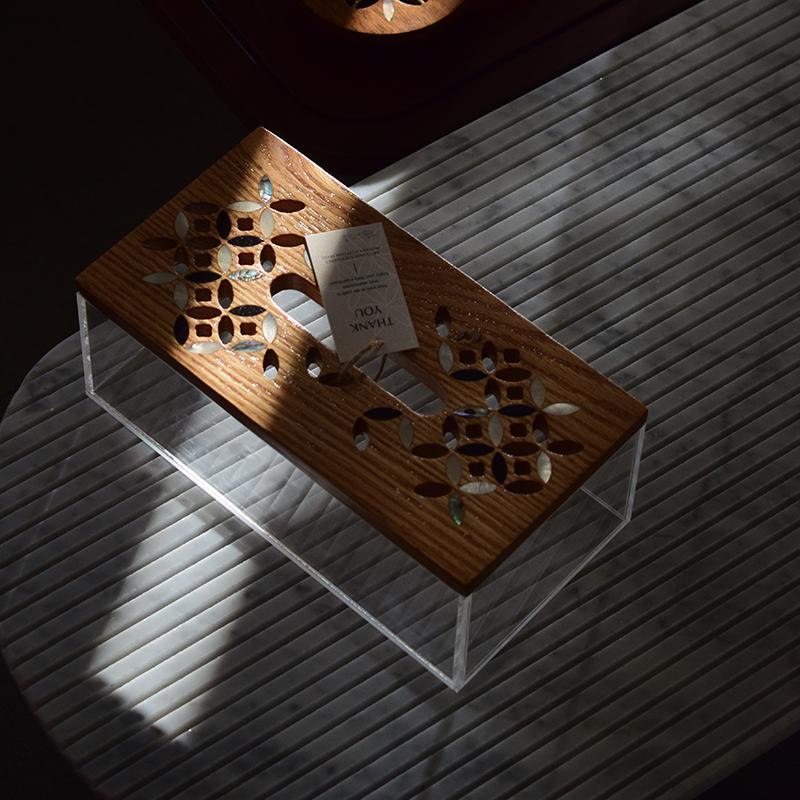 Quadra tissue box 2