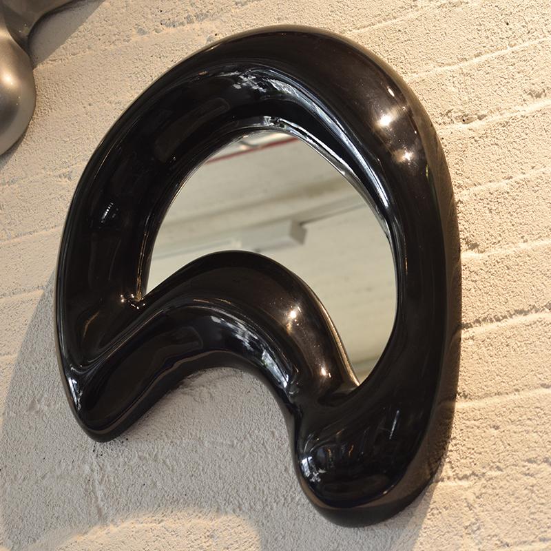 Dancing Mirrors Black