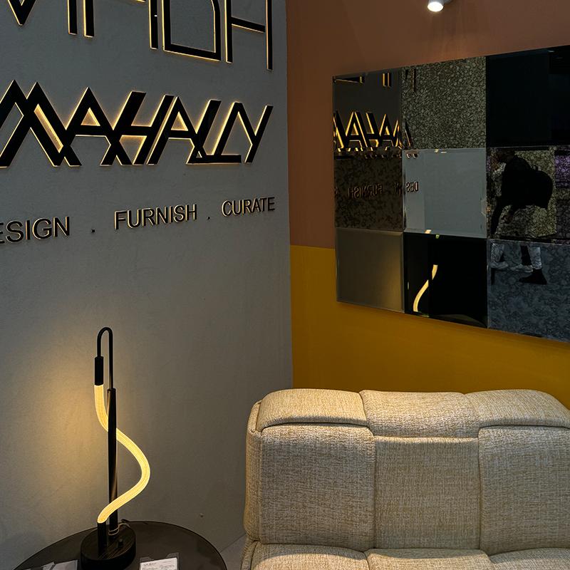 Snake Table Lamp