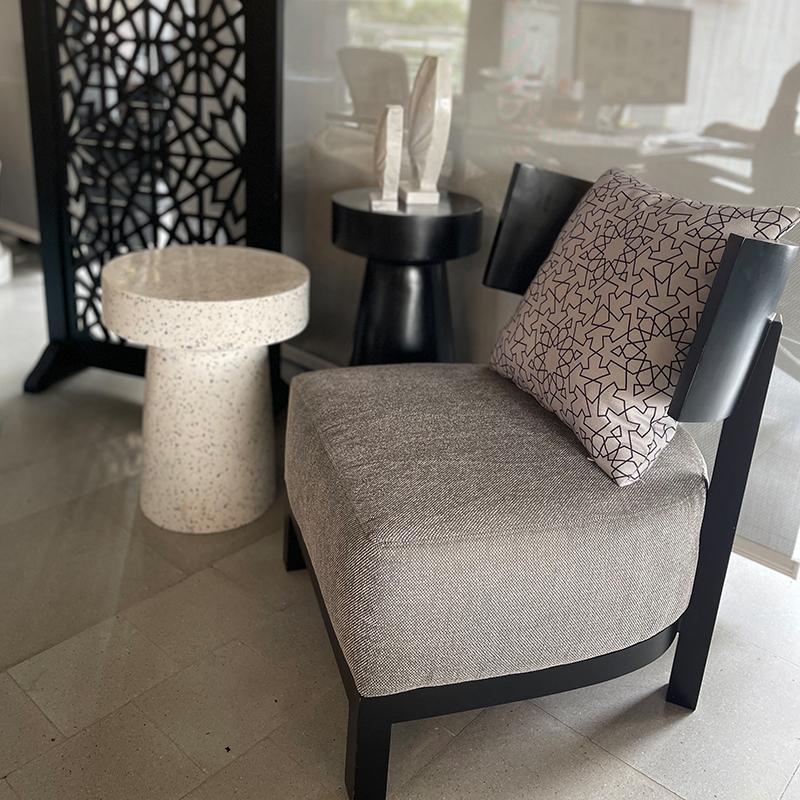 MID CHAIR
