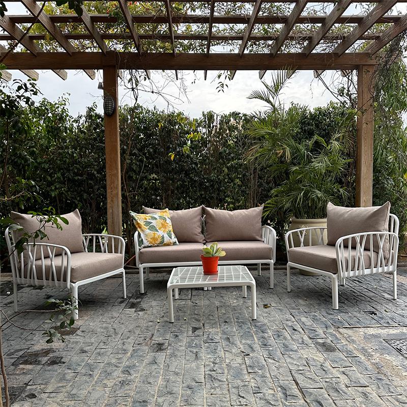 Traverse Table