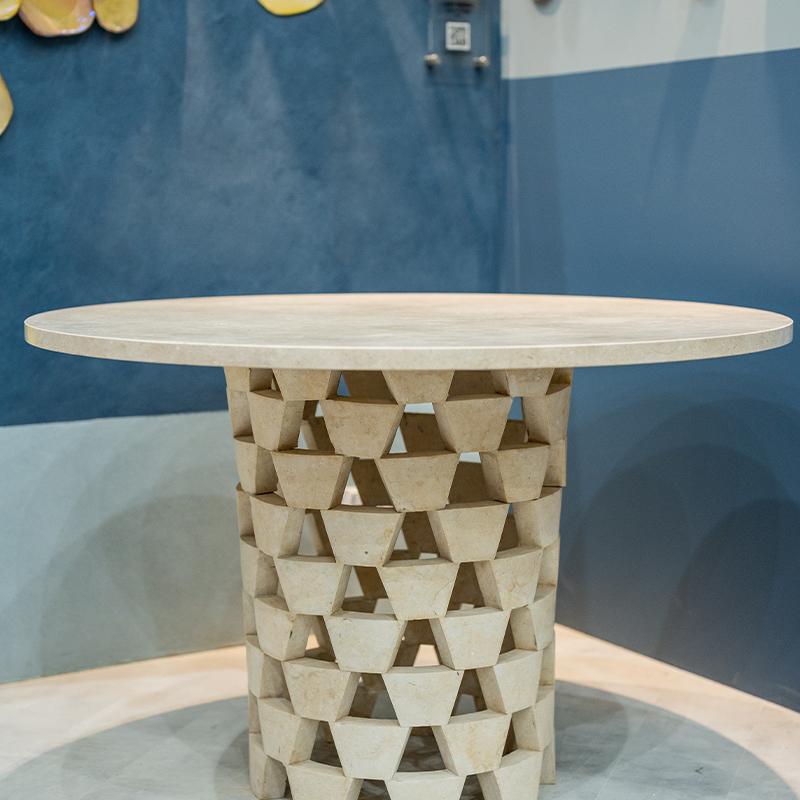 Iris Dining Table