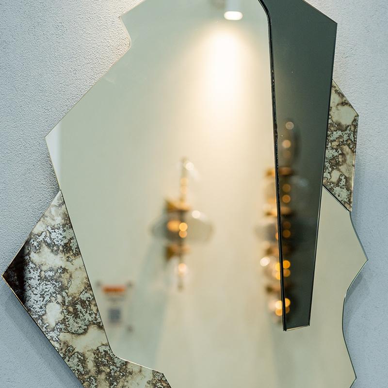 Mirror - EDGY