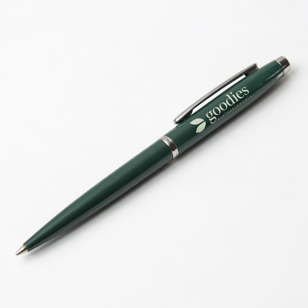 Mockup photo réaliste d’un stylo vert forêt avec logo goodies professionnels sur fond blanc minimaliste