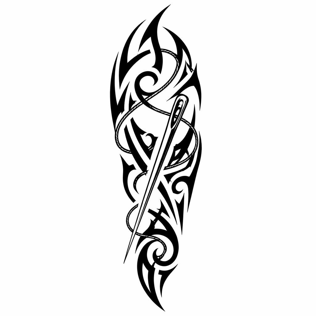 Tribal-Blackwork-Tattoo als Linework-Skizze auf weißem Papier, kontrastreich und sauber als Flashsheet-Vorlage.