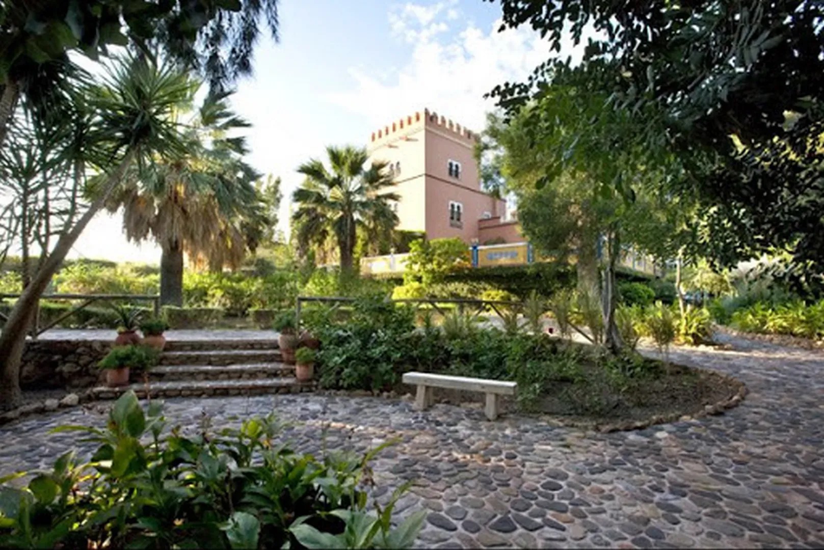 CORTIJO TORRE ALTA