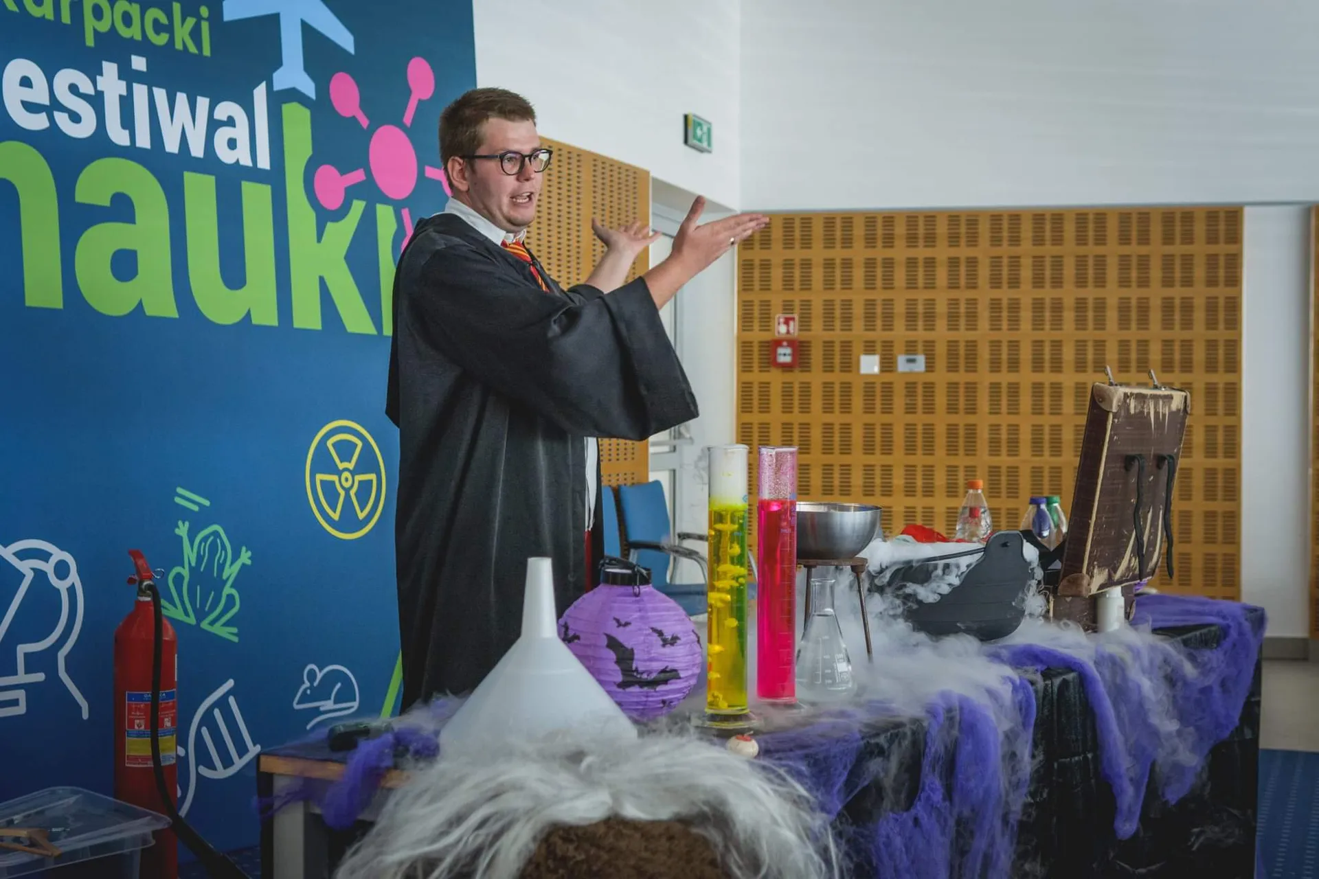 72345835_1417129645103099_5997124627099287552_n