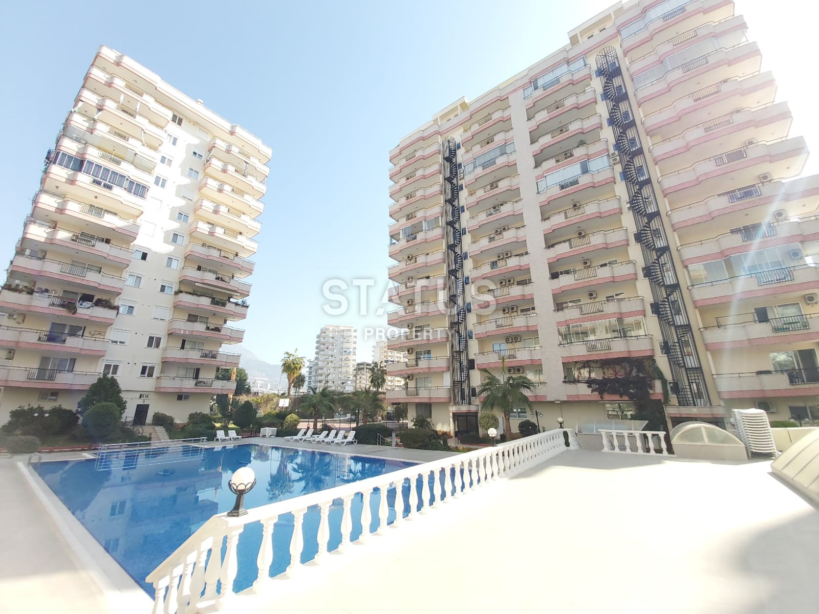 Spacious 2+1 in a popular complex in the center of Mahmutlar, 120m2 фото 2