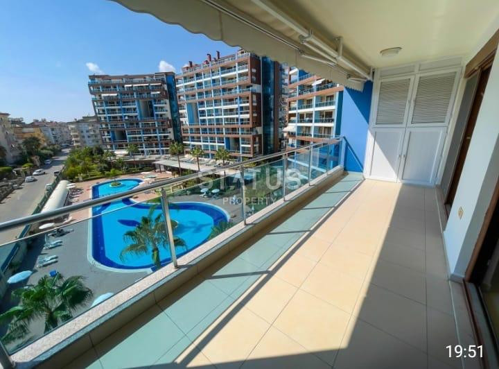 One-bedroom apartment with a sea view near the shopping center Alanium, 70 sq.m. фото 1