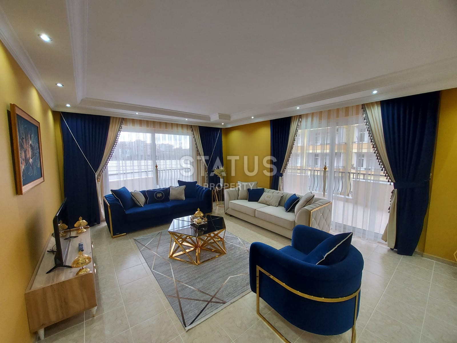 Apartment 2+1 with new furniture in Mahmutlar, 120 m2 фото 1
