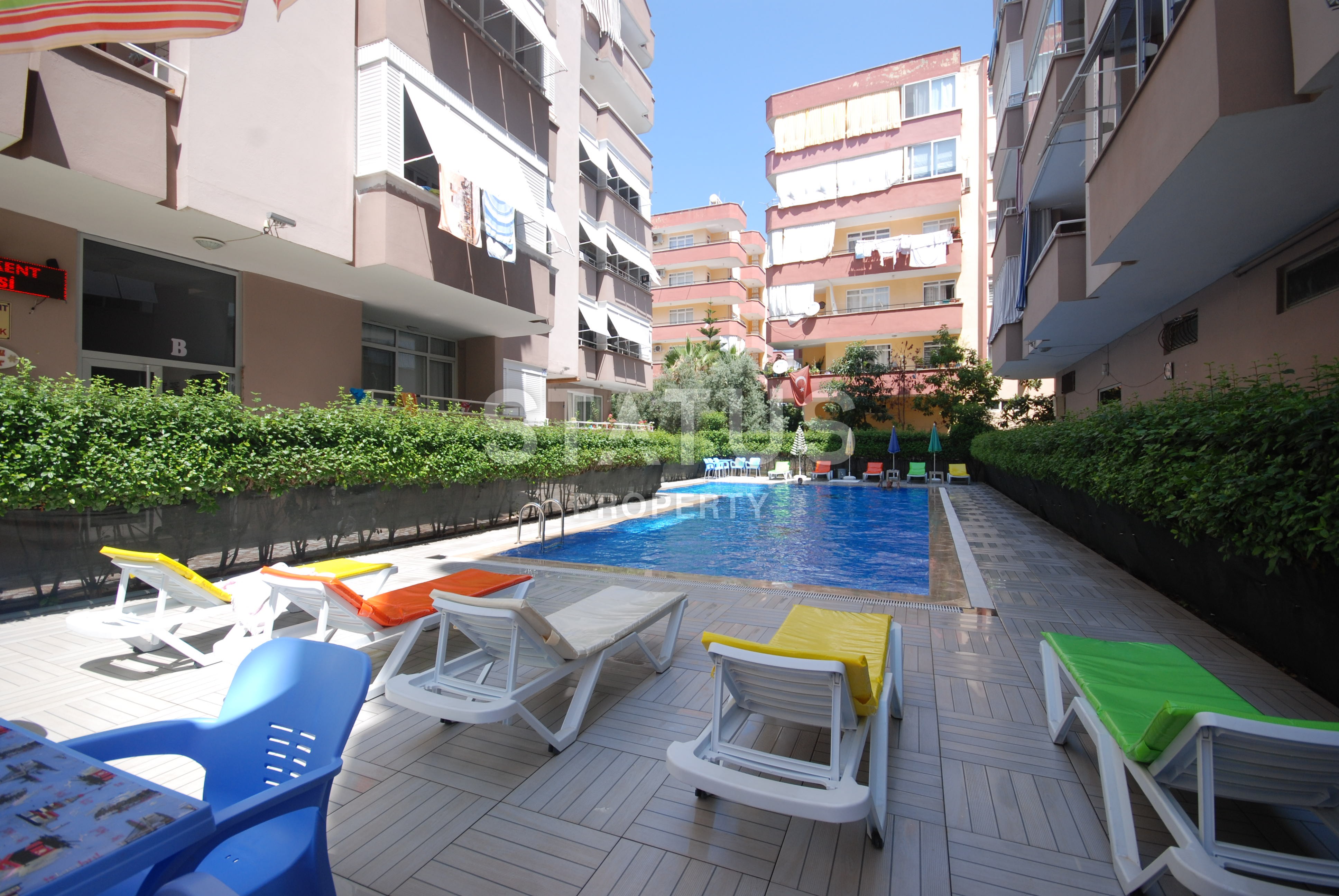 Furnished three-room apartment in a complex with a swimming pool, 95 m2. фото 1