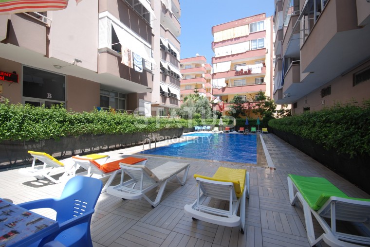 Furnished three-room apartment in a complex with a swimming pool, 95 m2. photos 1