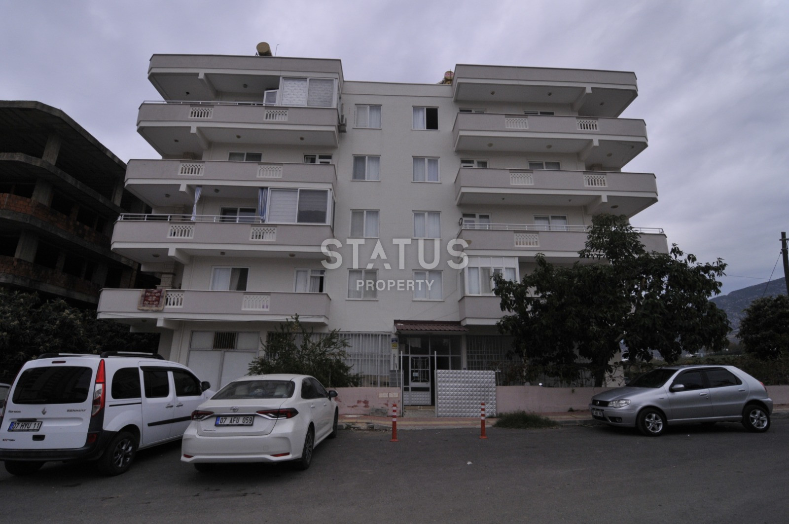 Apartment 2+1 in Mahmutlar with mountain views, 120 m2 фото 1