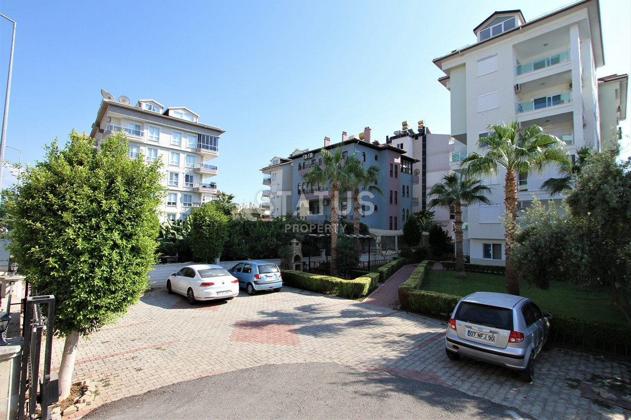 Penthouse 4+1 with sea view in Kestel, 210 m2 фото 2