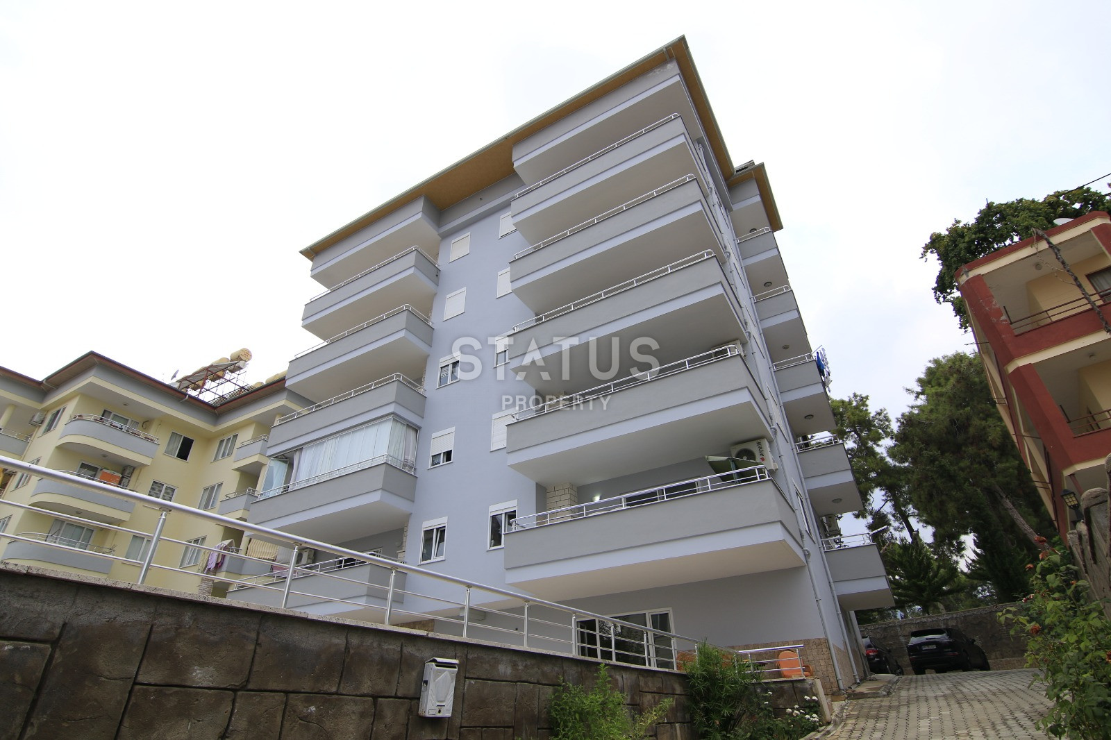 Spacious 2+1 in the Cikcilli area, a complete package of furniture and appliances, 115m2 фото 1