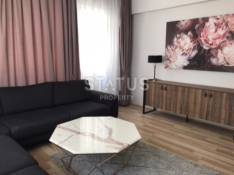 Квартира 2+1 в 100 метрах от пляжа Клеопатры, 110 м2. фото 1