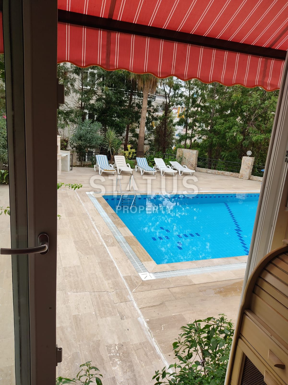 Spacious apartment 2+1 with access to the garden, 120 m2. фото 2