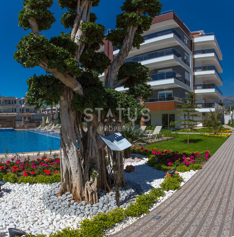 Three-room furnished luxury apartment in an elite residential complex in OBA.120m2 фото 2