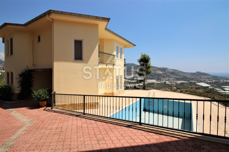Villa in one of the largest residential complexes in Alanya. 220m2 photos 1