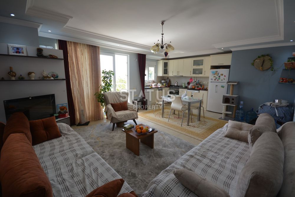 Three-room apartment with furniture in Mahmutlar. 125m2 фото 2