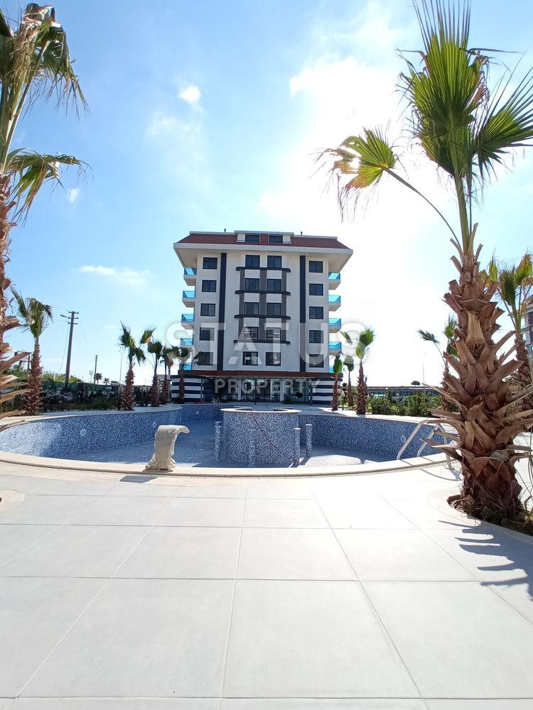 One-bedroom furnished apartment in the first coastline in Kestel. 55m2 фото 1
