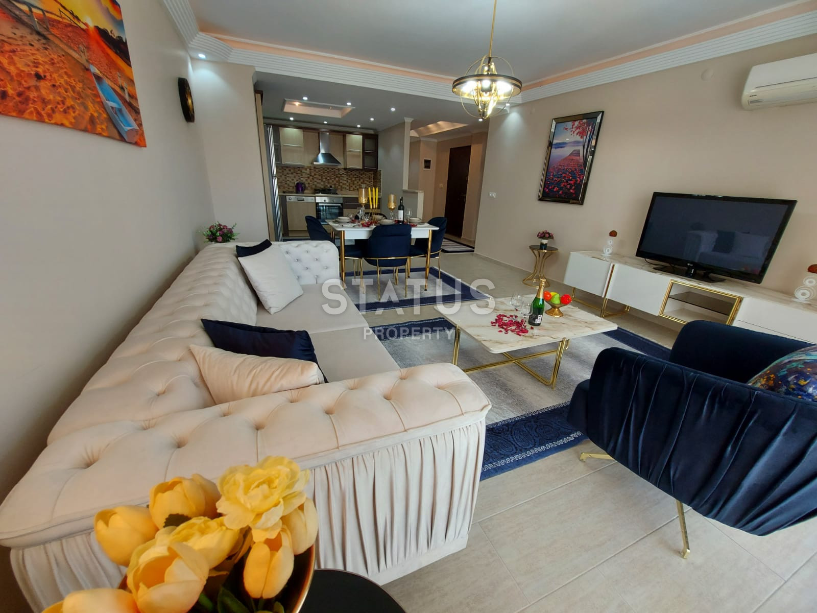 Beautiful three-room apartment with a good location in Mahmutlar. 115m2 фото 1