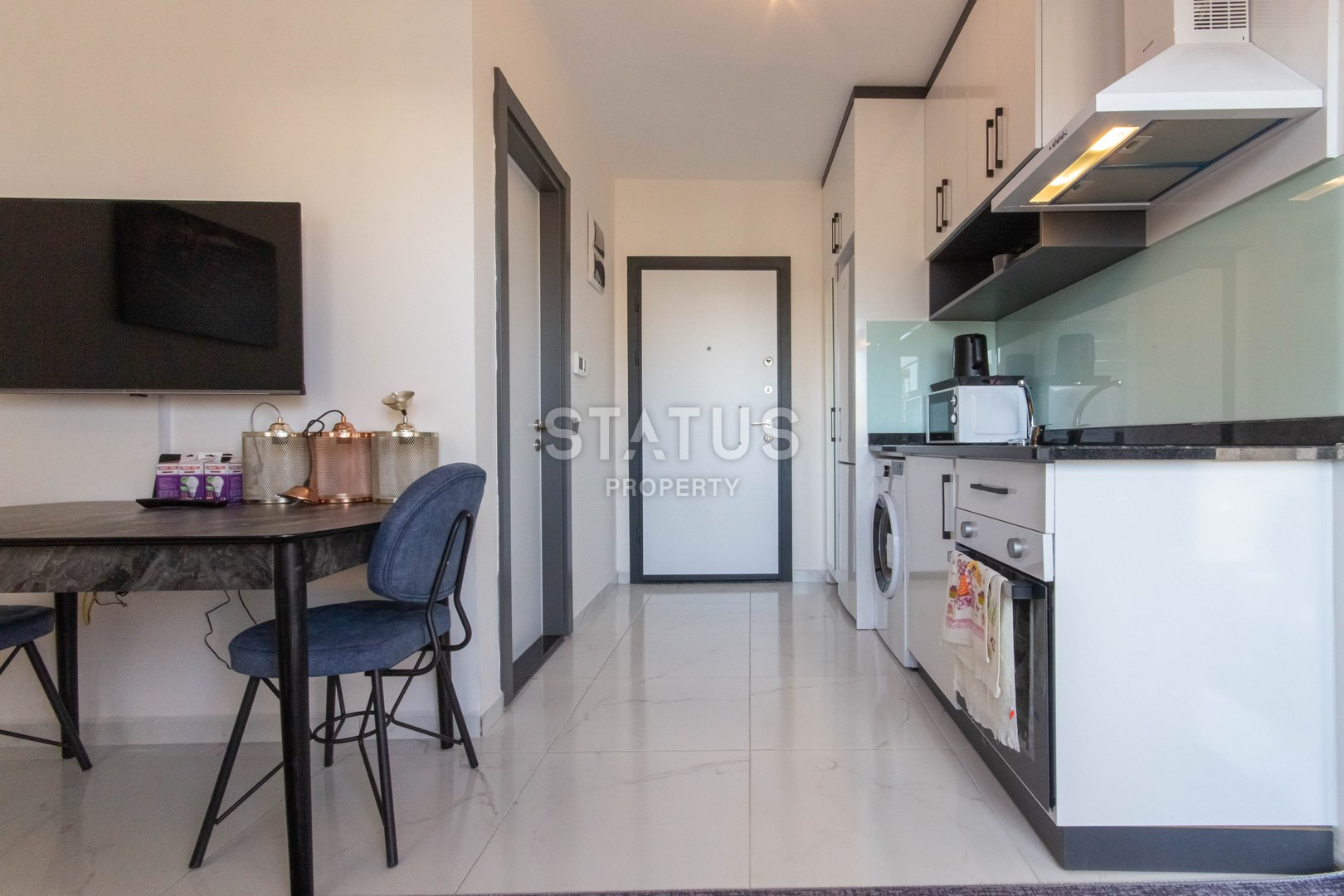 Apartment 1+1 in an urban-type house in the center of Alanya. 45m2 фото 1
