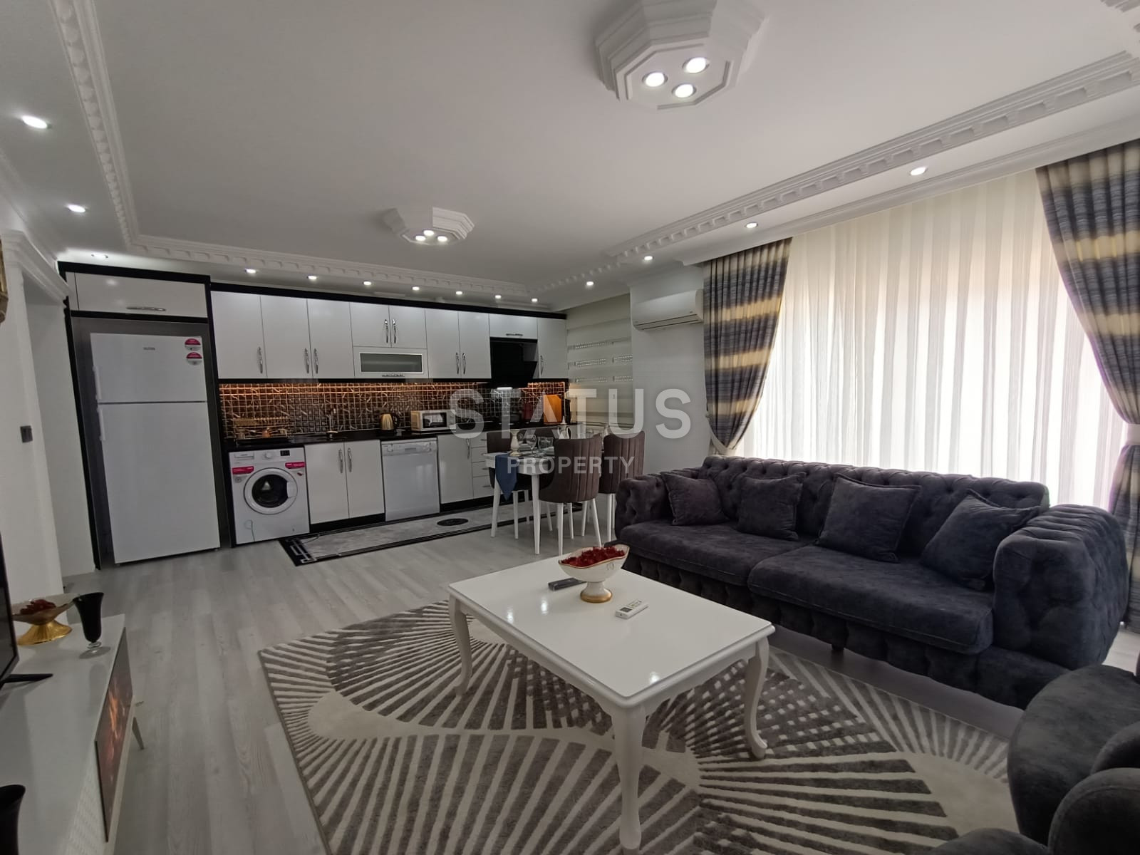 Beautiful furnished apartment in Mahmutlar. 120m2 фото 1