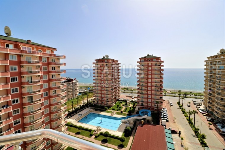 Three-room apartment on the first coastline, 125 m2 photos 1