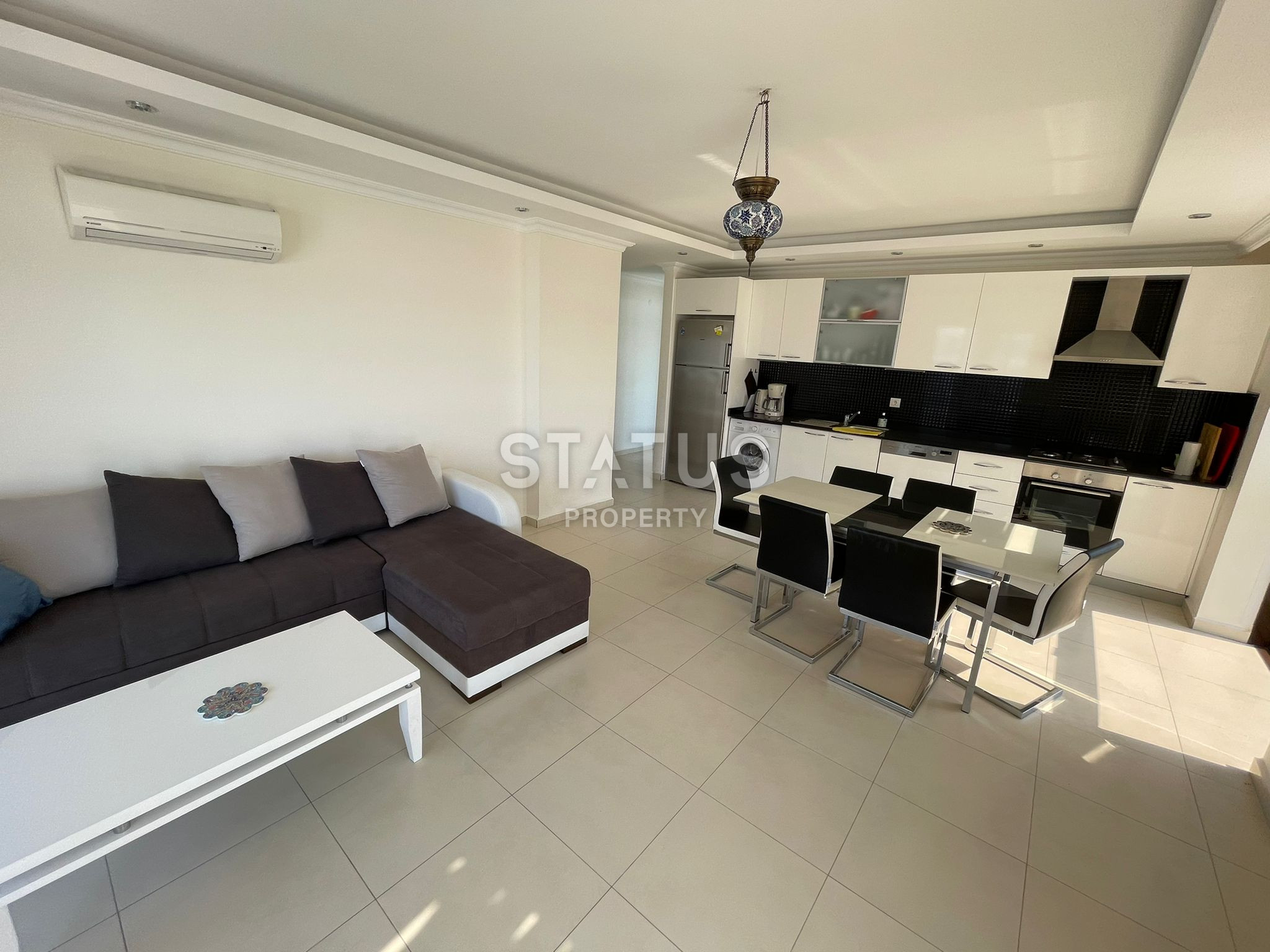 Three-room furnished apartment in a luxury complex in Avsallar. 100m2 фото 2