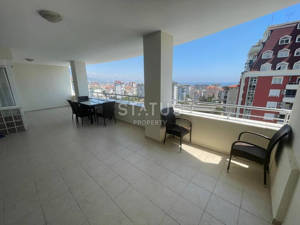 Three-room apartment with sea view in Cikcilli. 140m2 фото 1