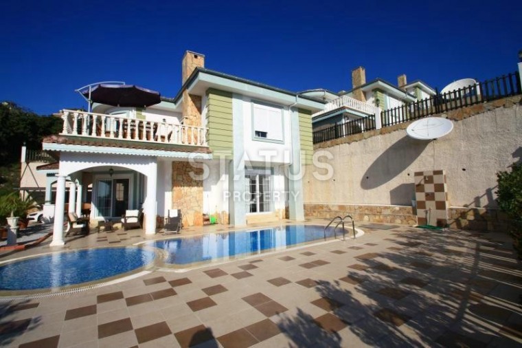 Furnished villa with private pool in Cikcilli, 240 m2 photos 1