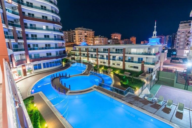 Luxurious apartments in a modern complex in the developed area of Mahmutlar photos 1
