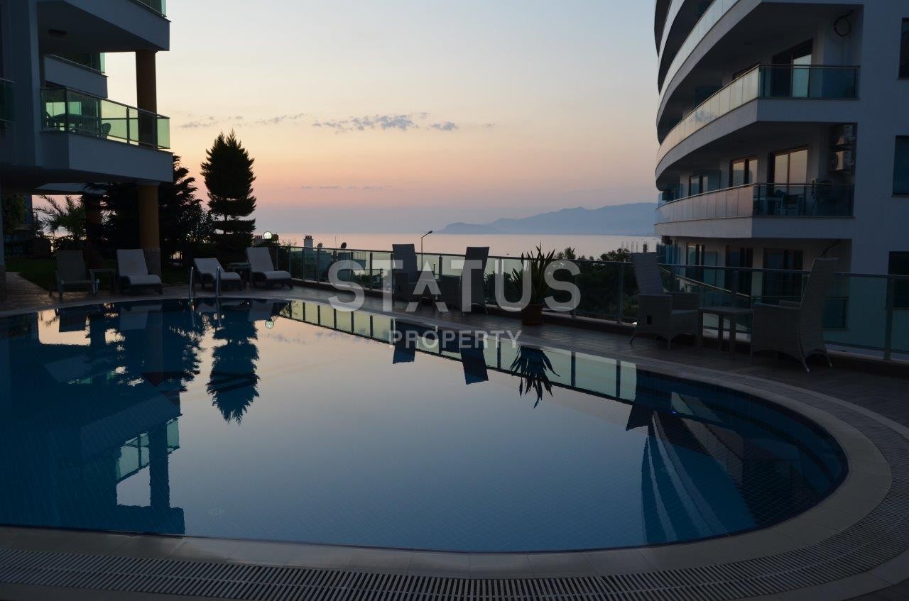 Three-room apartment overlooking the sea and pine forest in Kargicak, 110 m2 фото 2