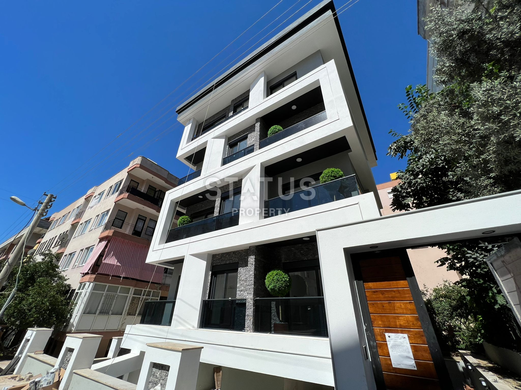 Two-room apartments in a new residential complex in the center of Alanya 250m from the sea. 50m2 фото 1