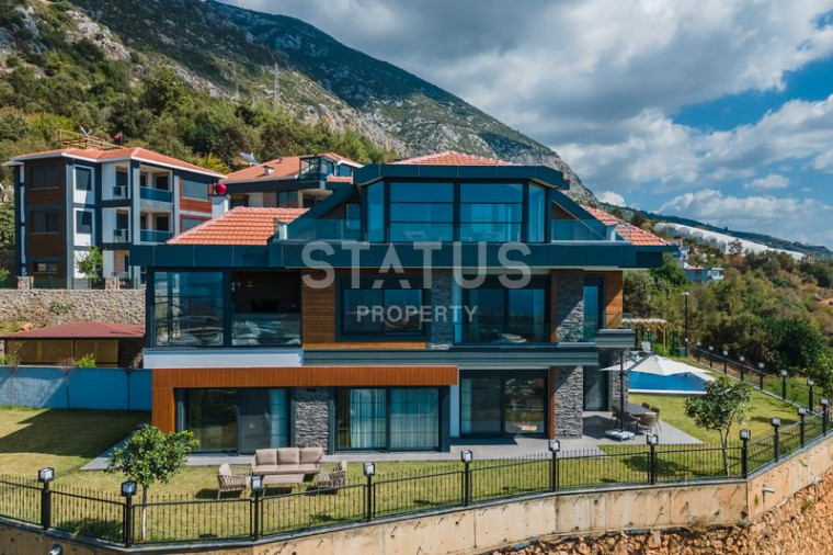 Ultra luxury villa in Kestel. 450m2 -2.250m2 photos 1