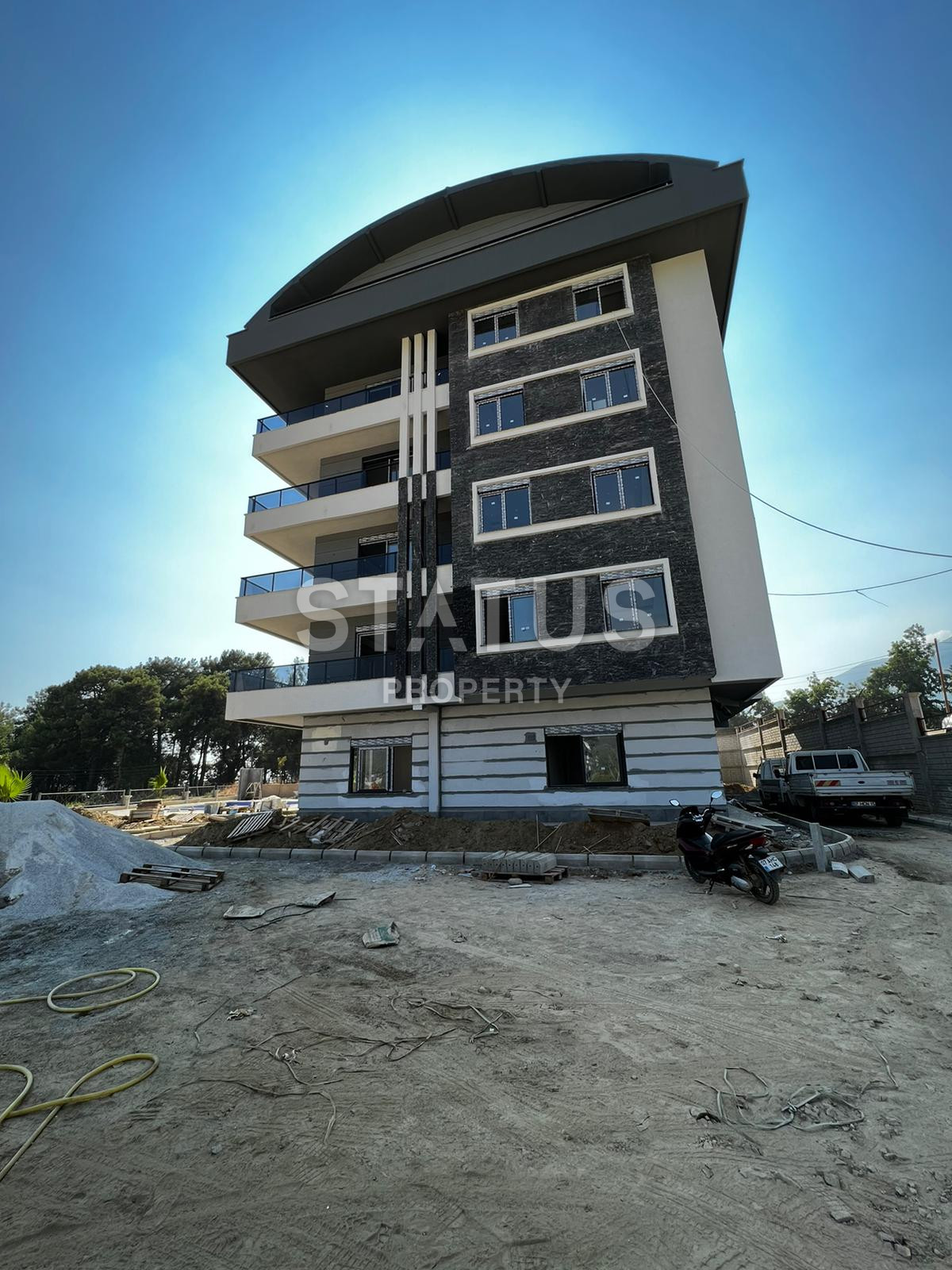 Duplex 3+1 at the stage of pre-delivery in OBA. 145m2 фото 1