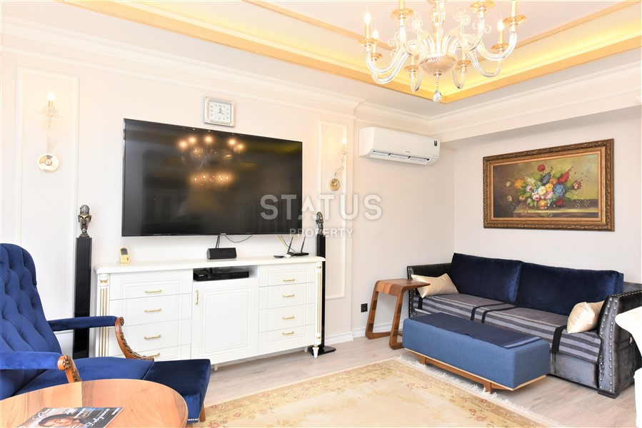 Apartment 4+1 with furniture in a luxury complex, 196 m2 фото 1