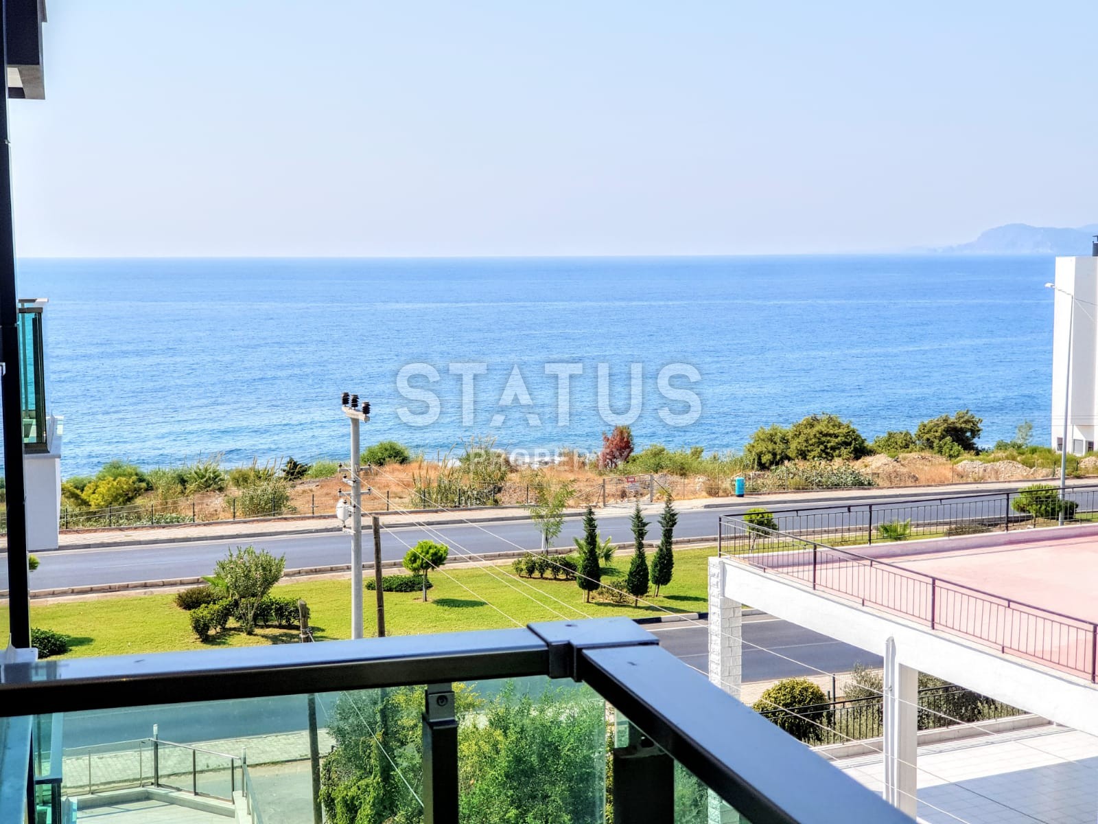 New apartment with sea and mountain views on the first coastline in the Kargicak area, 65 m2 фото 1