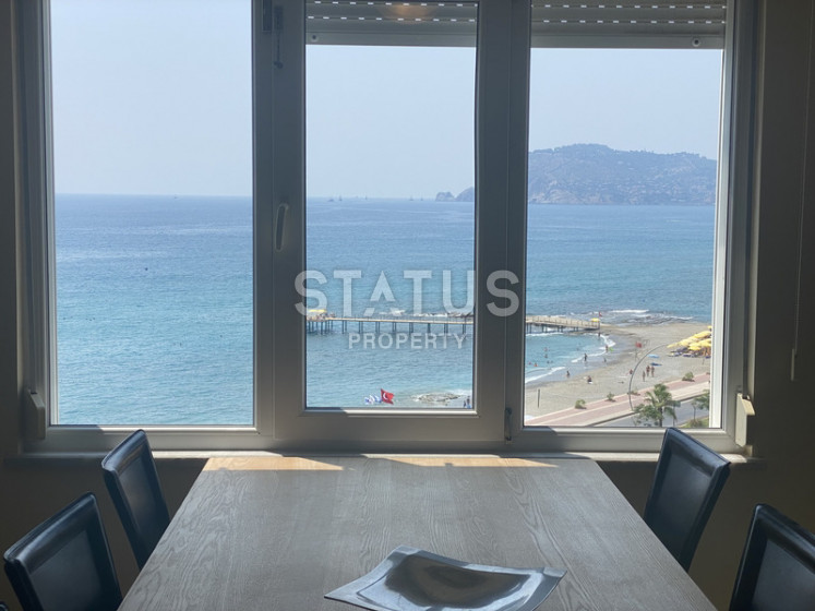 Three-room spacious apartment in the first coastline in Tosmur.100m2 photos 1